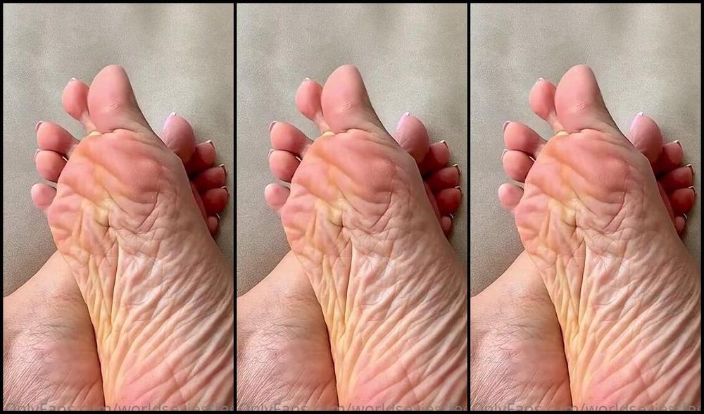 Worldsexiestfeet Onlyfans Do You Like My Lazy Voice