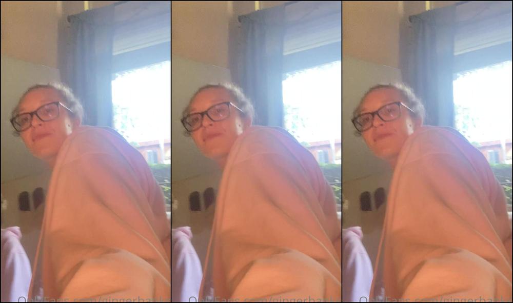 gingerbanks1-10-11-2021-2271040162-just-recorded-this-video-in-my-riley-reid-sweatshirt-ass-clapping-spanking-face-sit