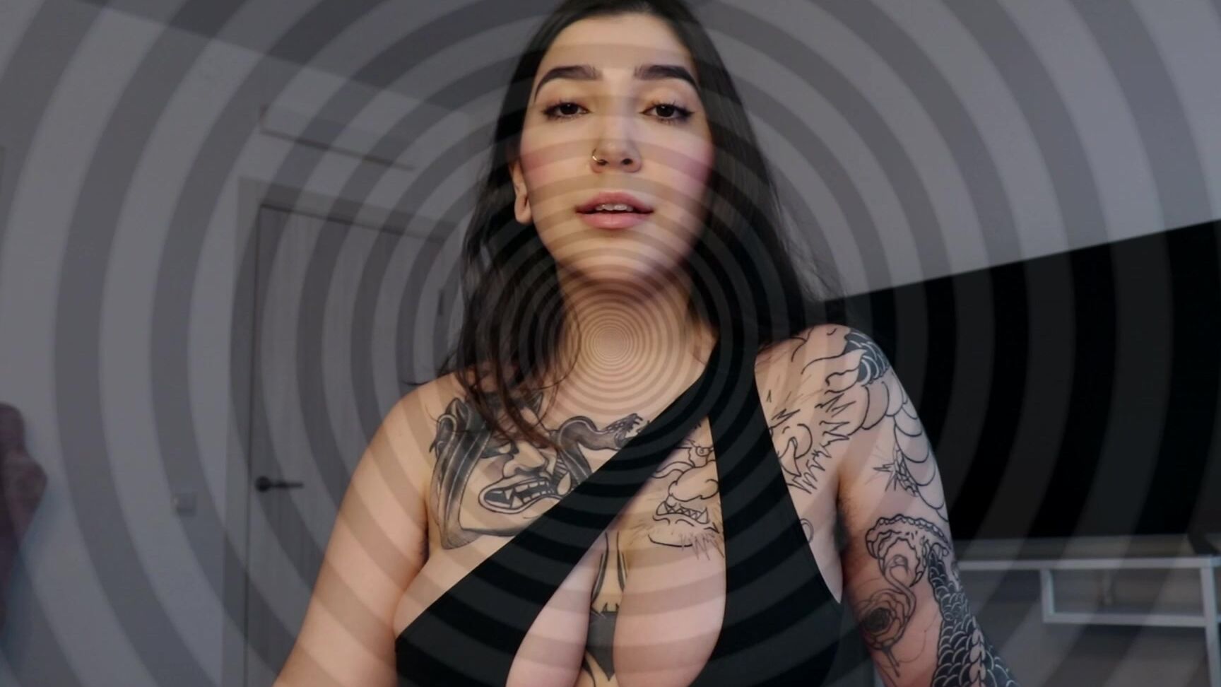 "devillishgoddess" beta, bigboobs, femdom, hairy, tattoos TRANSITION manyvids