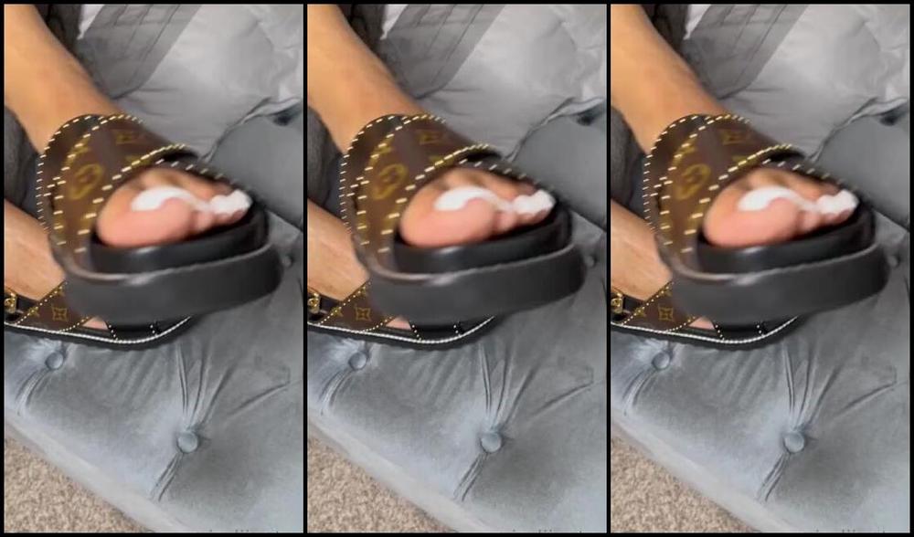 Queenjodiieetoes Aka Prettyfeetonly1800 Onlyfans Just Making Every Shoe Fire With These