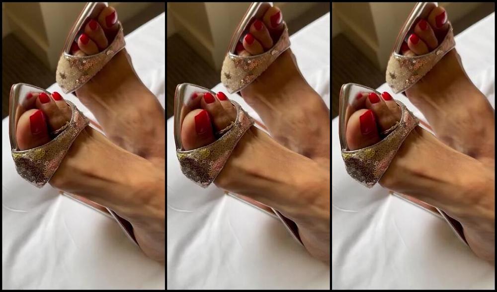 Heels Of Mine Nicknamed Heelsofmine 08 16 2024 Onlyfans Video Arent They Like Lollipops