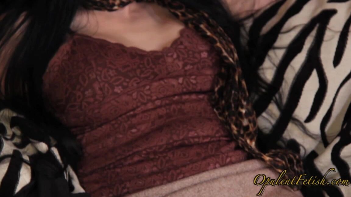 GoddessCheyenne Caged Foot slave OpulentFetish