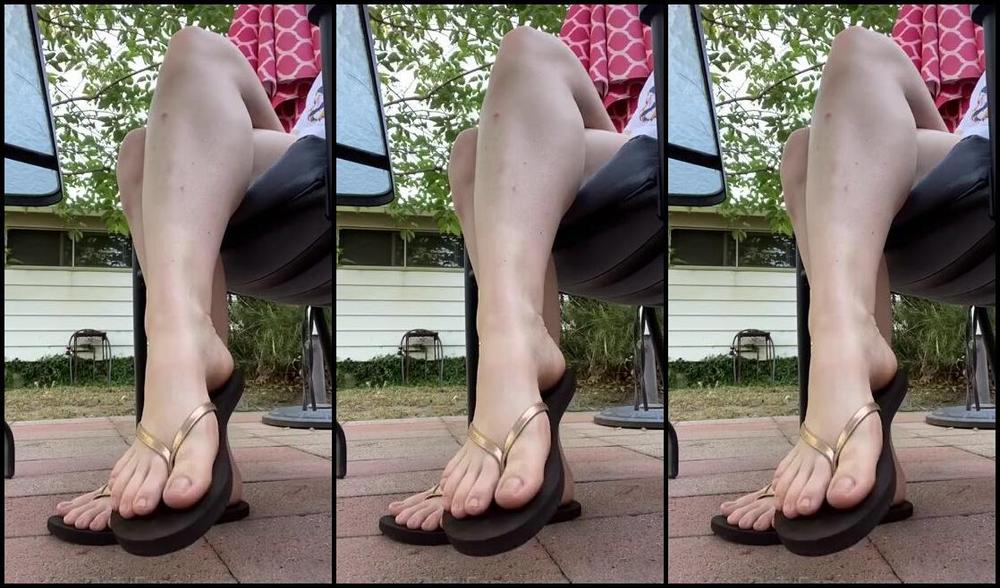 Athletoes Nicknamed Athletoes Onlyfans Just A Little Dangle For You