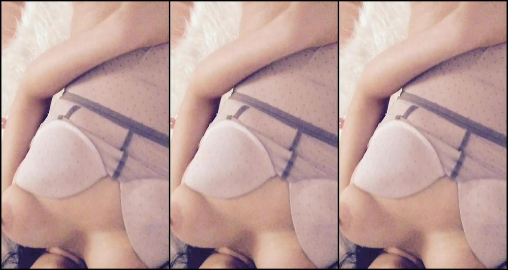 Queen Brea I Love My Pretty Pink Pussy