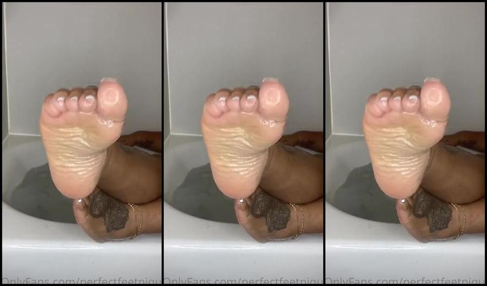 Iwantnique Onlyfans Join Me The Water Is Warm Amp Ready