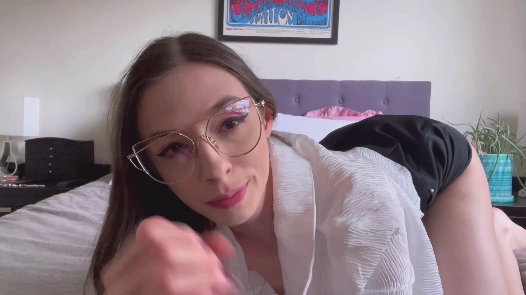 "Olivia Young" dildosucking, dirtytalking, eyeglasses, handjobs, roleplay stress relief roleplay sucking handjob manyvids