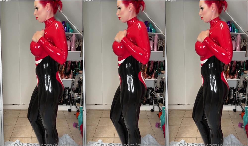 Mfetilicious Getting Dressed Up In My New D Wesp Catsuit Last Night