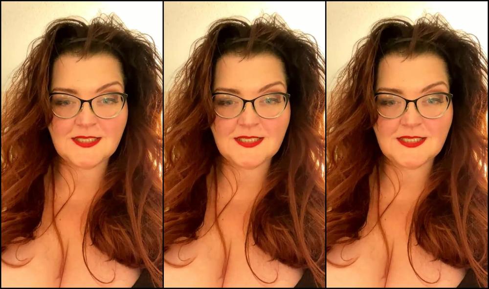 Amazonamanda Stream Started At Pm Live Stream From New Hampshire Chest Sitting Face