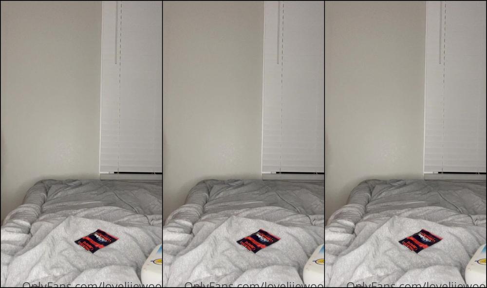 Loveliiewood Married Dude Comes Over To Flip Fuck Before He Goes Home To His Wife