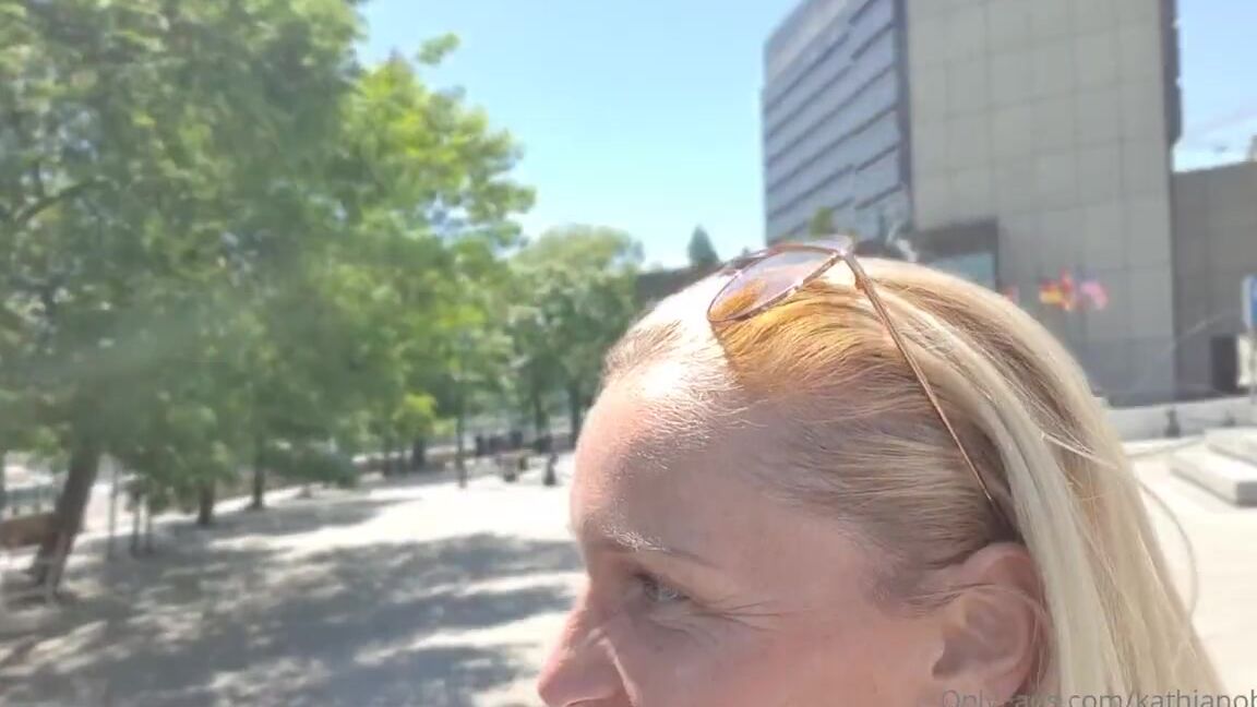 Kathianobilixx Findom 05 26 2021 Onlyfans Video Little Budapest View