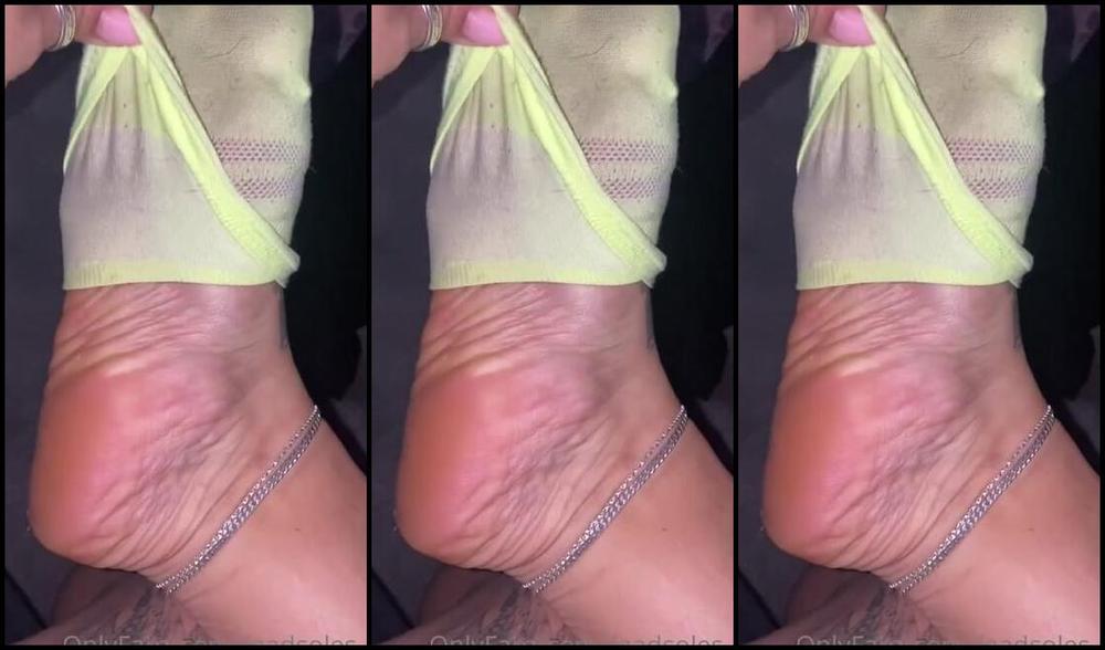 Msmaddy Aka Madsoles 1 Onlyfans Little Cream Up Before I Go For An Early Night