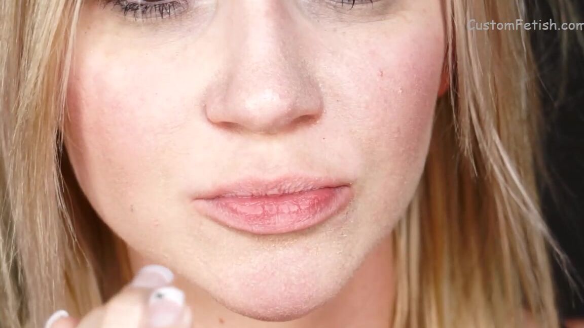 Custom Fetish Emily Brookes Mouth Show