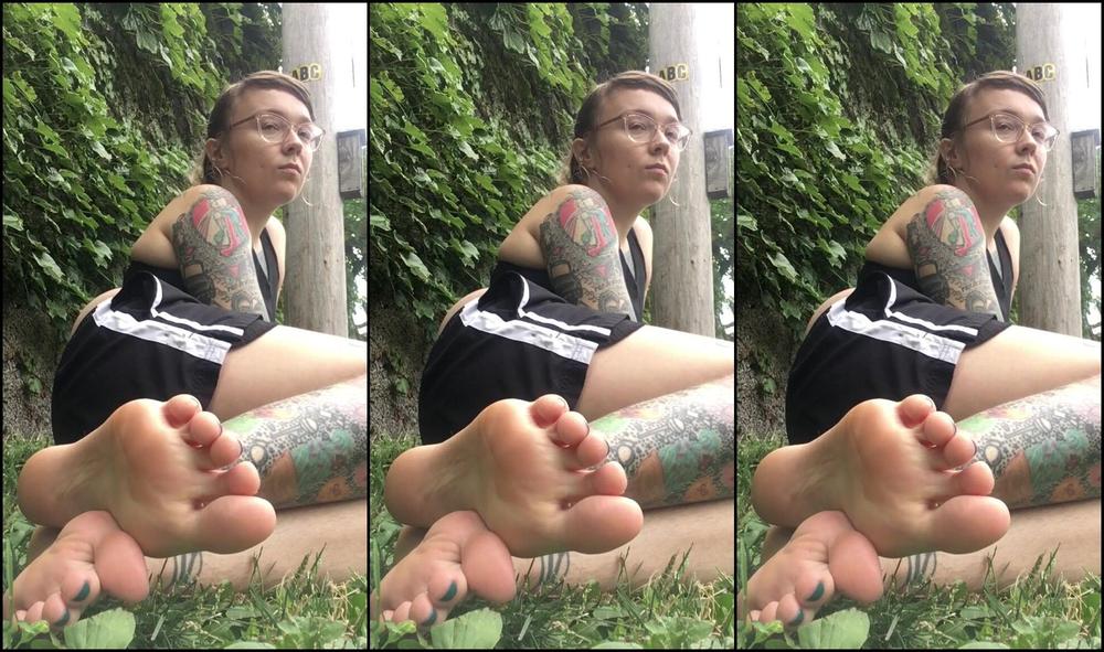 Feliciafisher Ignoring You In Public Park