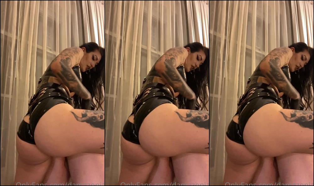 Damazonia I Bend Over This Random Guy I Picked Up And Fuck Him Pretty Good In My Hotel Room Strapo