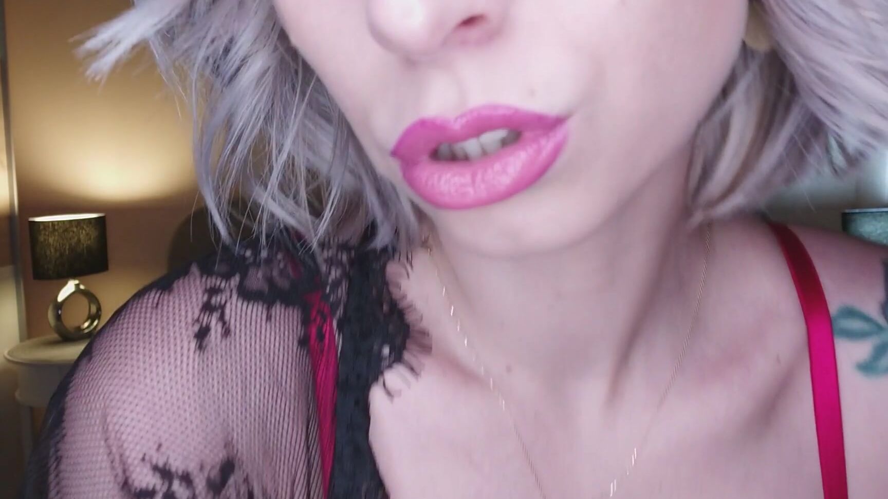 Moneygoddessscc Pandemic Deadly Kiss