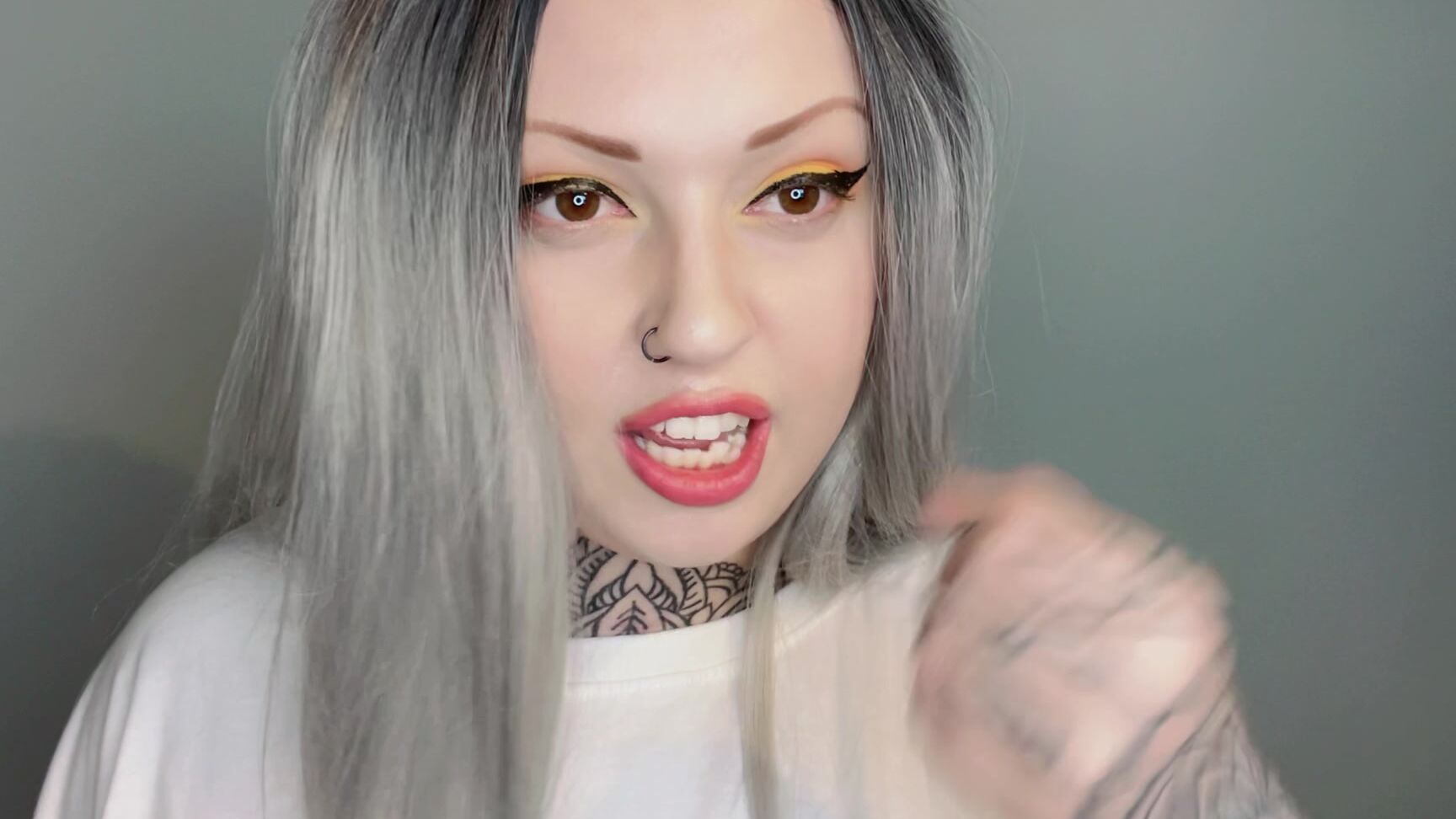 "MissValentina" femalesupremacy, femdom, joi, joigames fast intense humiliating joi Manyvids