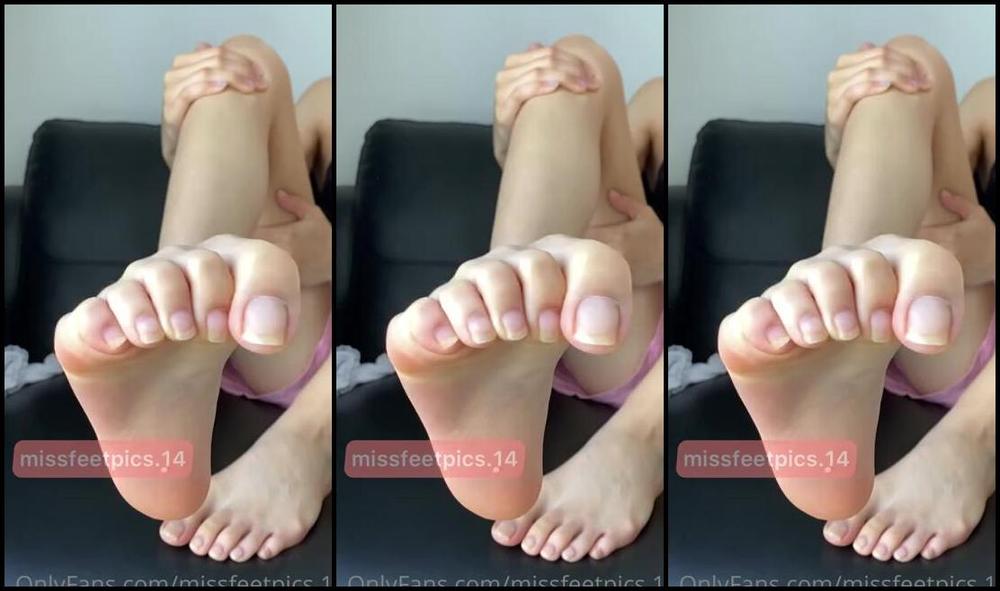 Alia Lizza Nicknamed Missfeetpics14 Onlyfans Let S Moisturise My Feet Hope You Enjoy A Closer View Of My Bare Nails Part 33