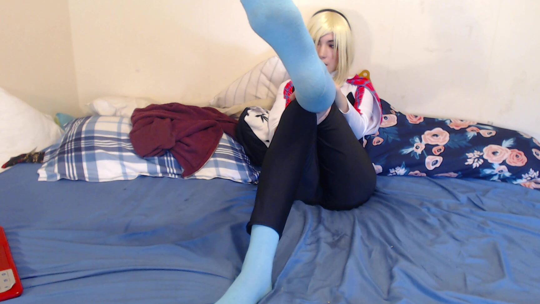 Annabelle Bestia Gewn Stacy Foot Fetish