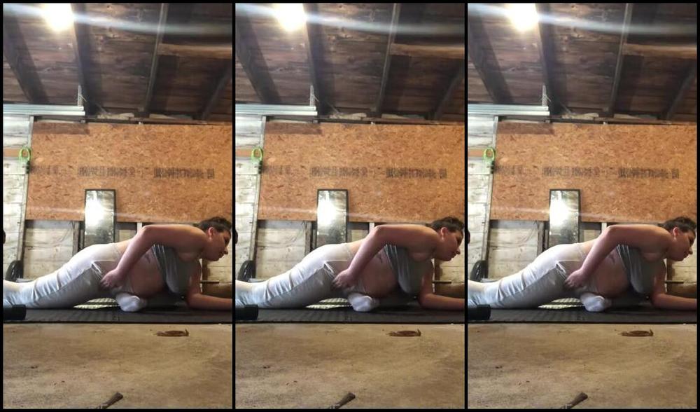 Kay Aka Asmrkay Onlyfans Stretch W Me After My Workout