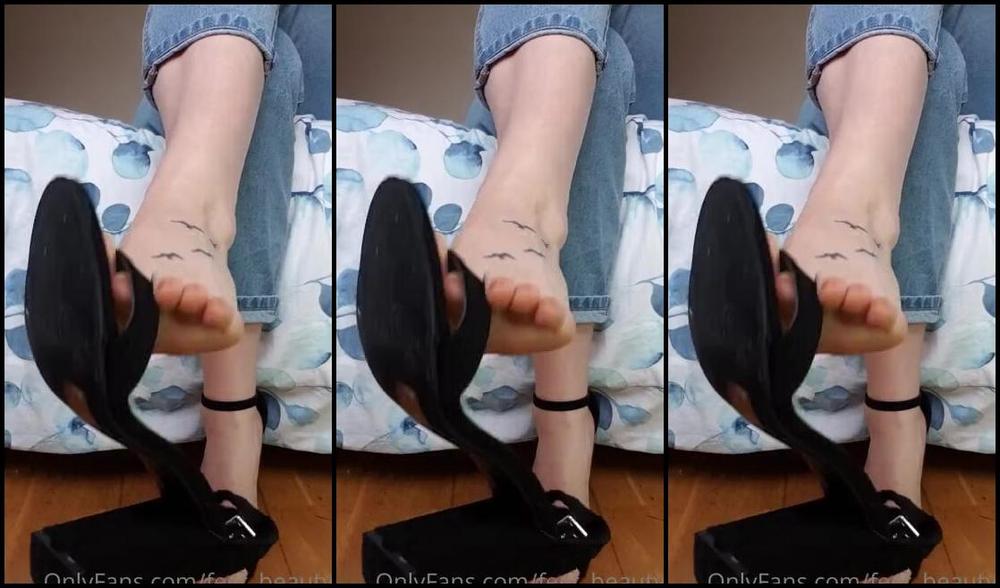 Feet Beautyx Nicknamed Feet Beautyx 01 18 2021 Onlyfans Video Pov Were At The Doctors Clinic Waiting To Be Called In For Our Appointment And I