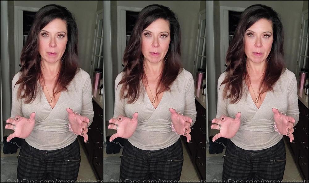 Mrspoindexter Like My Innocent Mom Look I M Very Innocent As