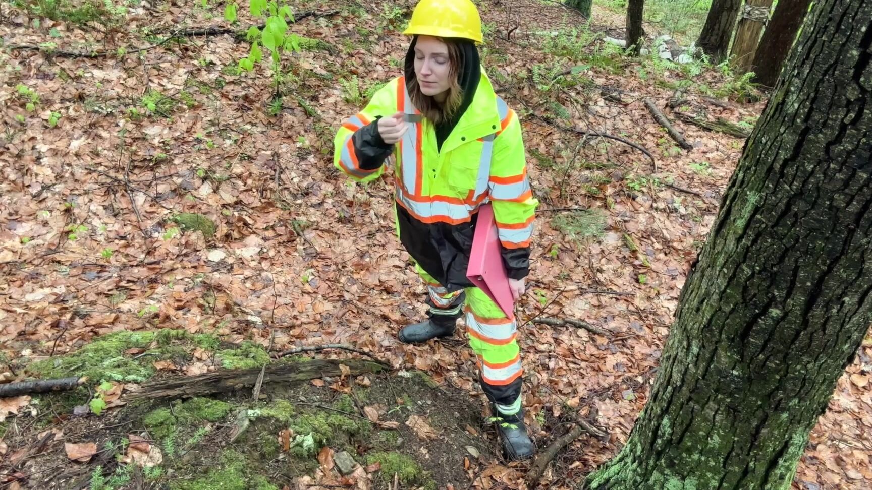 "SneezeGoddess" constructionworker, coughing, coughingfetish, mucophilia, noseblowing, sfw, sick, sneeze, sneezefetish, sneezegoddess, sneezing job site supervisor sneezes and coughs Manyvids