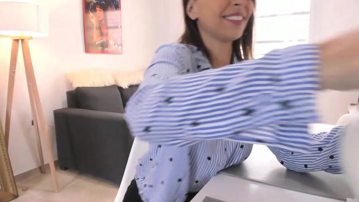 Blow Jobs,Creampie,Impregnation Fantasy,Riding,Role Play nicolebelle i fuck my friends boyfriend ManyVids