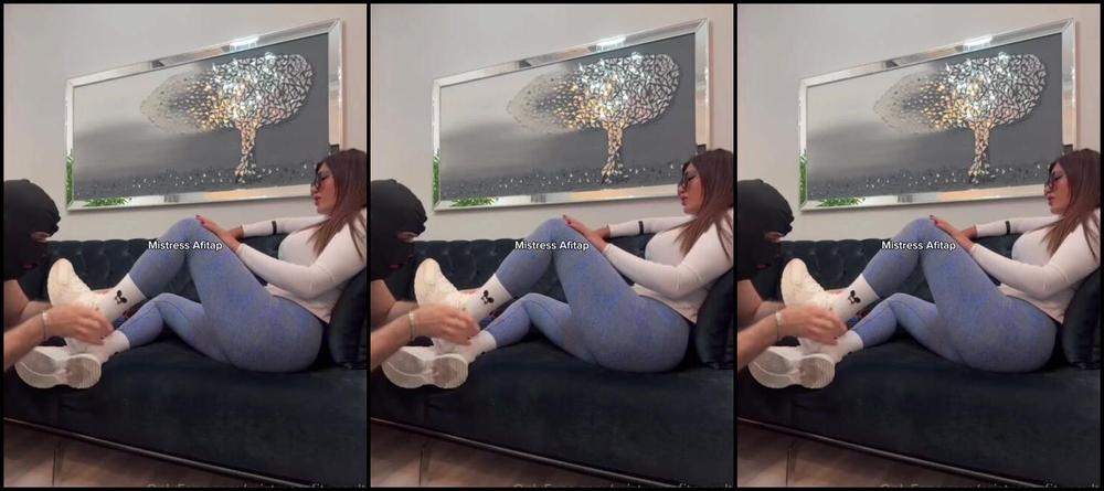Onlyfans Model Mistress Afitap Aka Mistressafitapsultankicking Trampling Sweaty Feet Socks Worship Enjoy