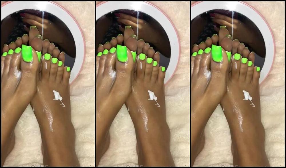 Rossiem Nicknamed Rossieft Onlyfans How Do My Feet Look With Lotion