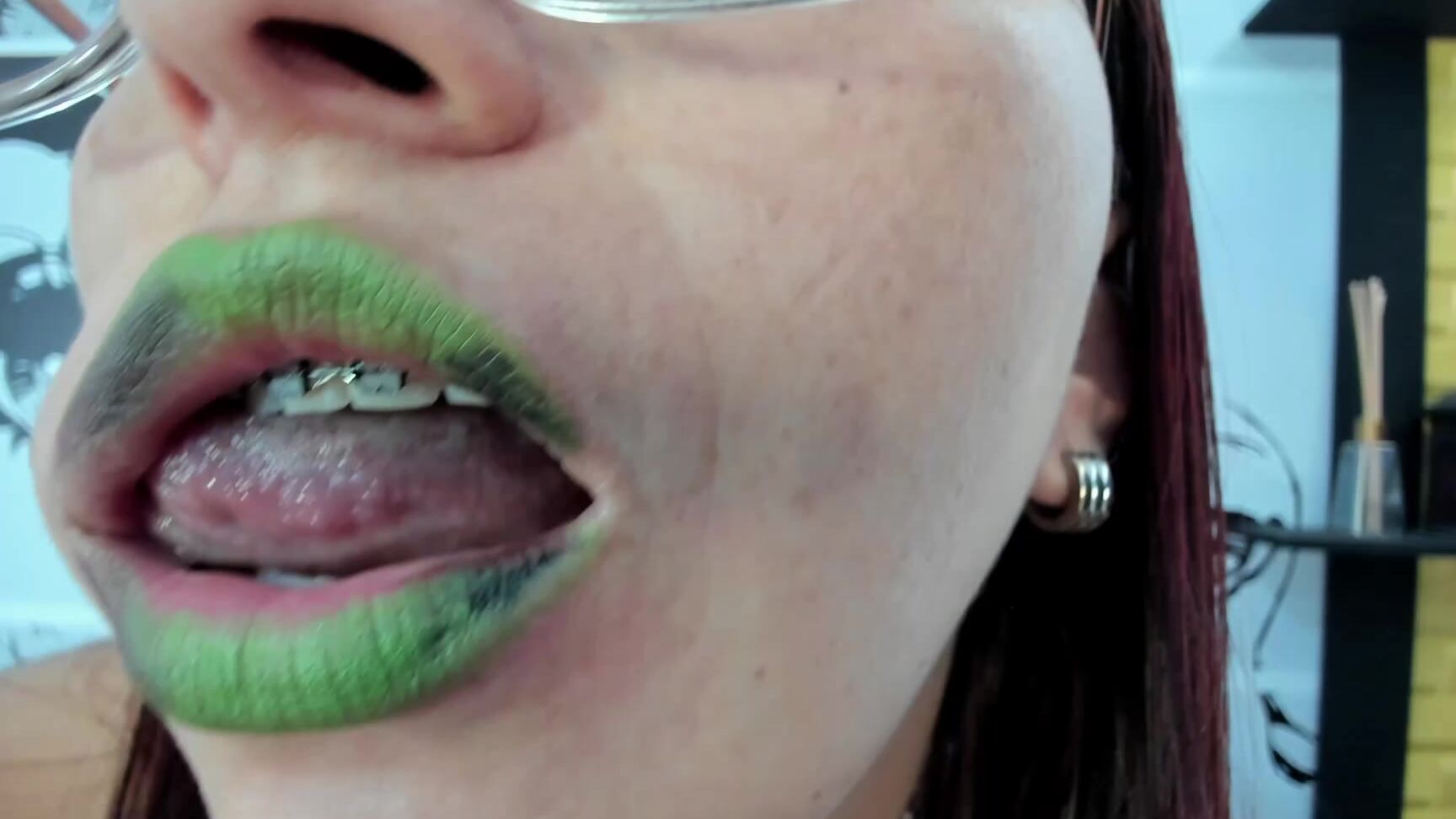 "Coconutsex" dildosucking, mouthfetish, sloppy, spitfetish, tonguefetish Saliva-Appreciator-Aficionado-of-Saliva Manyvids