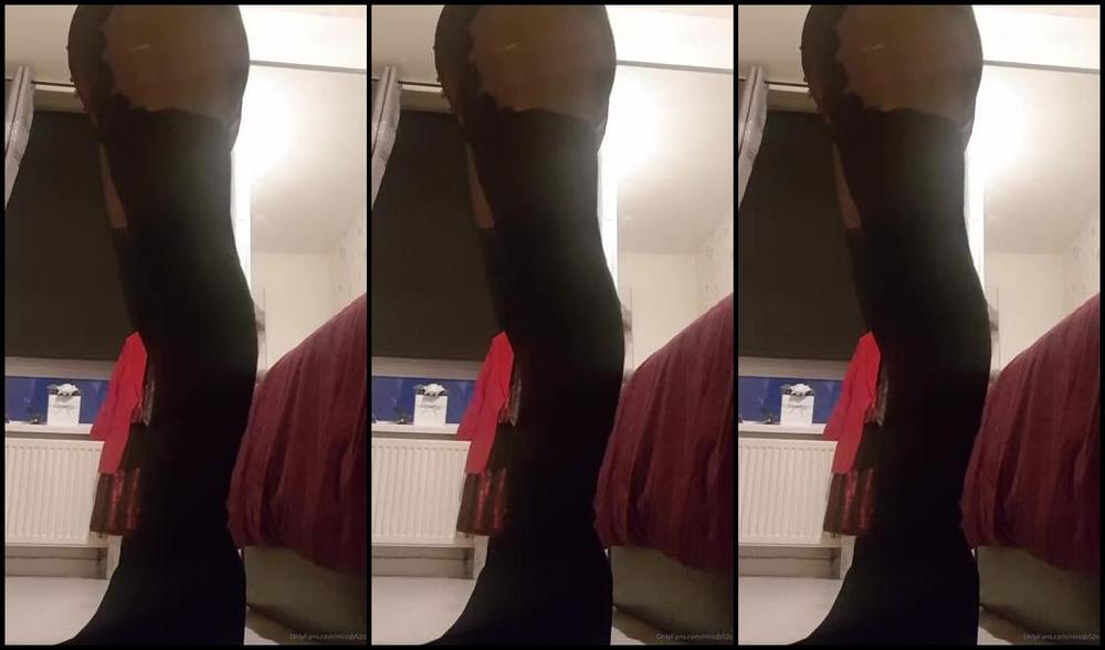 Miss B Nicknamed Missb52S Onlyfans 11 10 2019 Worship My Nylons And Boots As I Tell You Exactly What Use You Are