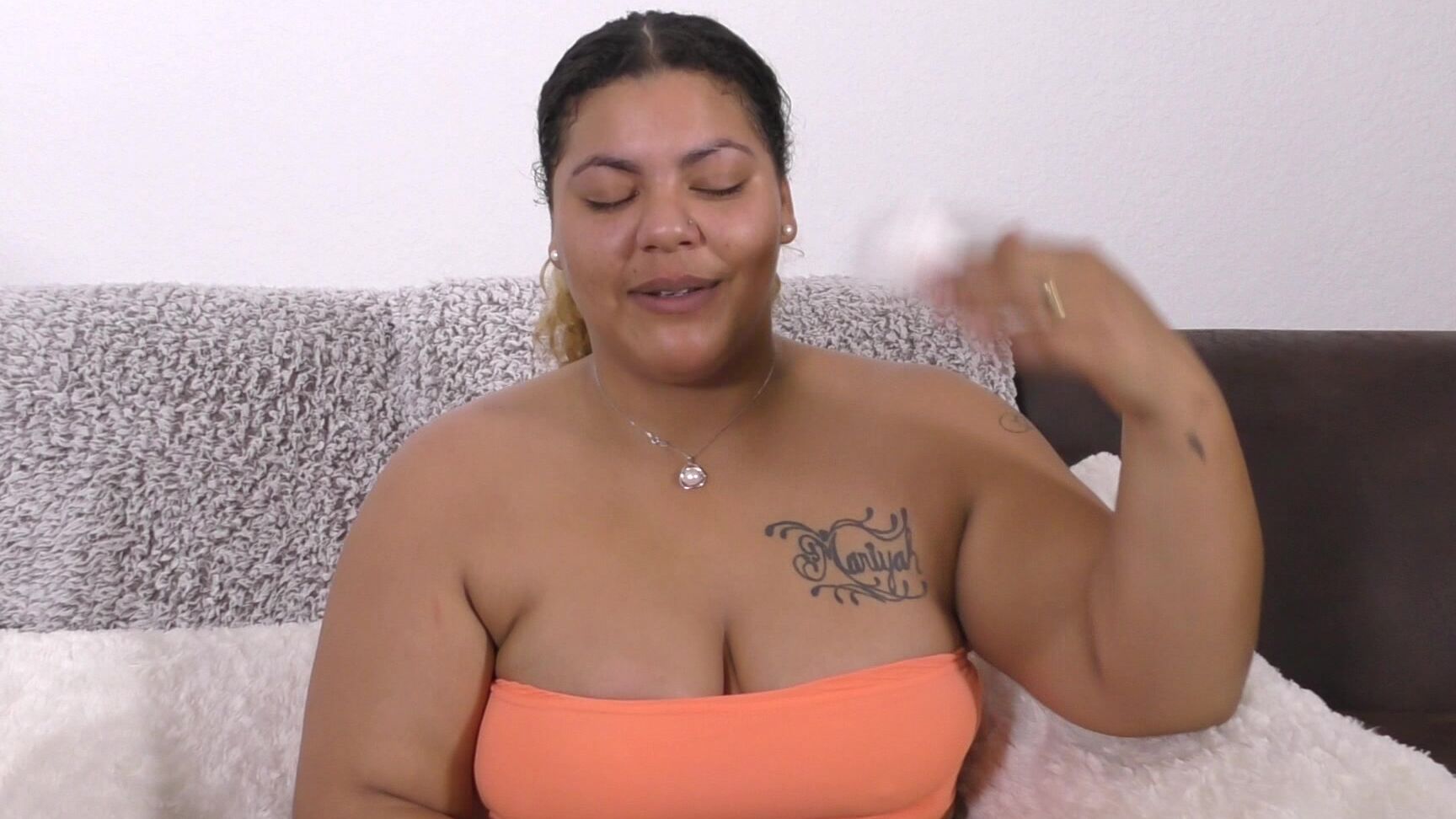 "Alexis Rain" bbw, big tits, nose blowing, sneezing, tan bodies Vanessa Cheeks Sneezing Experiment manyvids