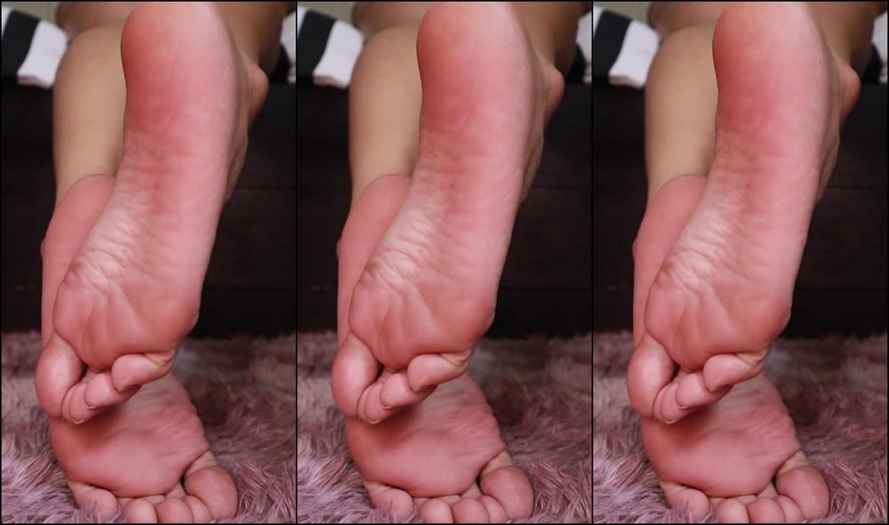 pilifeetnas 2022 11 25_at_08 04 fansly fansly