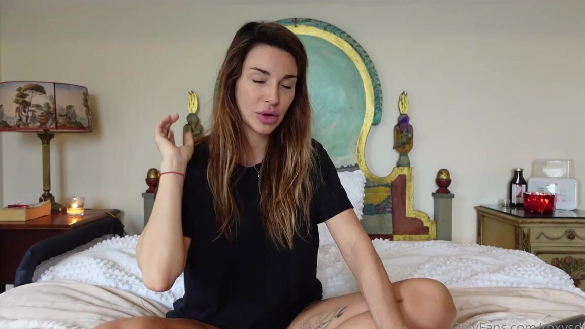 Roxysdream Onlyfans December Update Tomorrow I Will Upload My New Femdom Joi And Next Week My Explicit Birth Vlog Willp