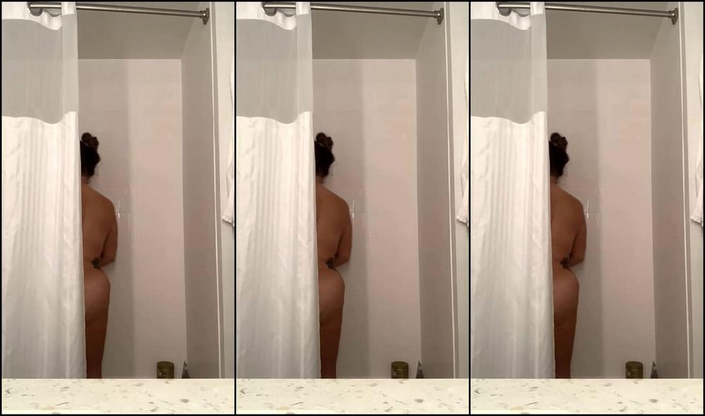 Goddessmonica W Stream Started At Pm Starting To See How Often I Go Live Depending On Tip