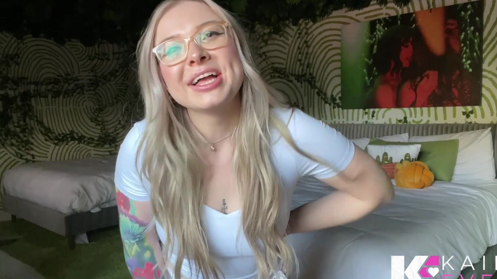 Kaiia Eve, Spanking POV, Full HD, Kaiia n Kinks KNK Stepmommy Says Naughty Boys Deserve Spanks Tease Denial Clips4Sale