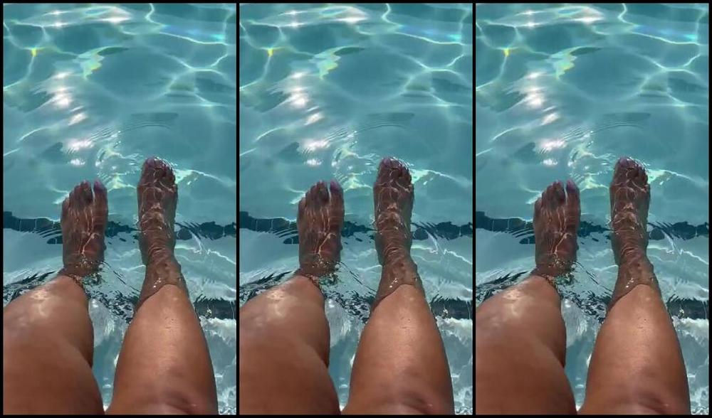 Mytoptiertoes Aka Mytoptiertoes Onlyfans Come Join Me For Sun And Fun