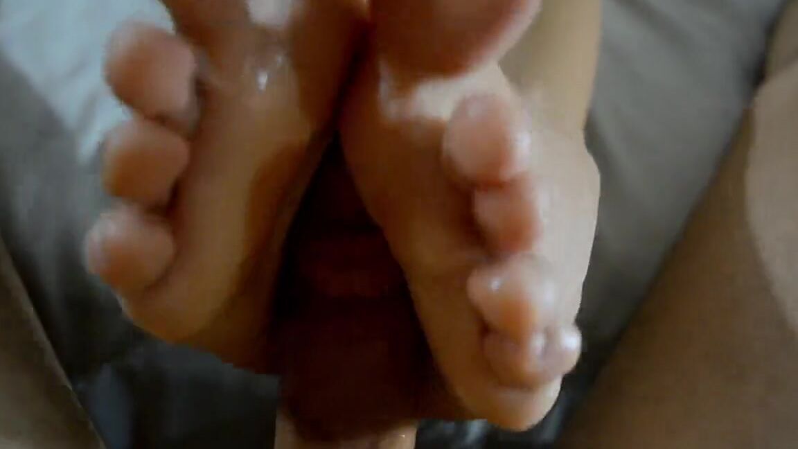 Sara Latina Sara Latina Gives A Footjob