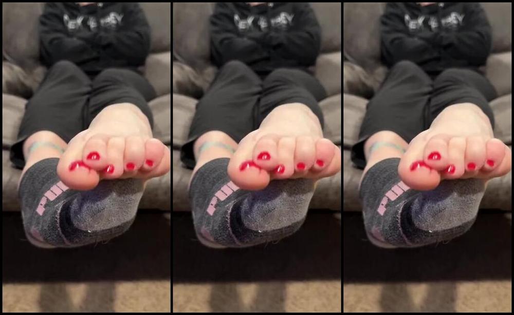 Solemate91 Nicknamed Solemate91 Onlyfans Are You Coming Over My Husband Is Going To Be So Jealous