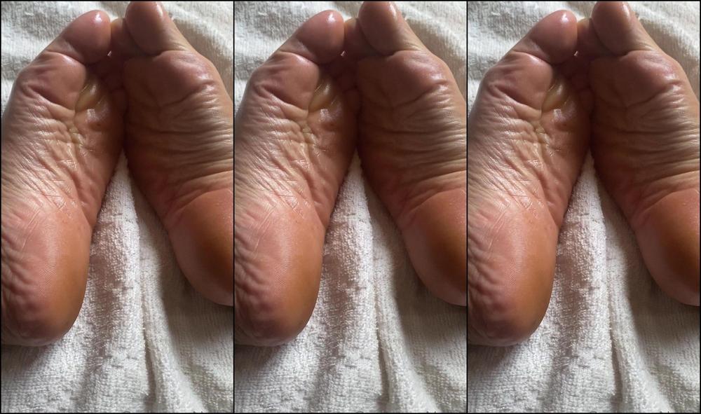 Goddessnutty Touch It Lightly Feel It Slowly Close Your Eyes And Rub It Gently