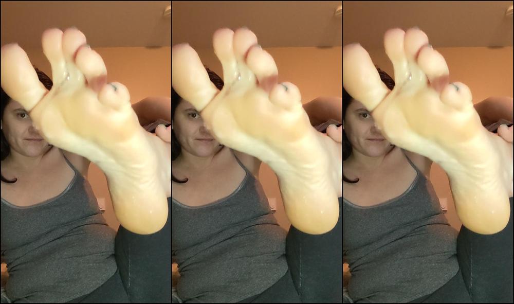 Premiumbrandy Blue Green Toes Self Worship I Sensually Suck And Lick My Toes Paying Attention To Each T