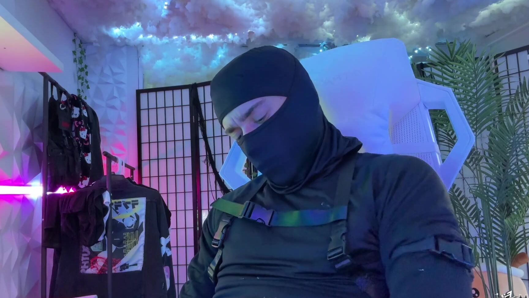 "skhones" Masked Men, Masked Man, Solo Male, Solo Male Dirty Talk, Solo Male Edging, Solo Male Moaning, Big Dick, Male Masturbation, Male Moaning, Male Orgasm, Loud Male Moaning, Loud Moaning Male, Cosplay Masturbation, Skhones, Loud Male Orgasm, Boy