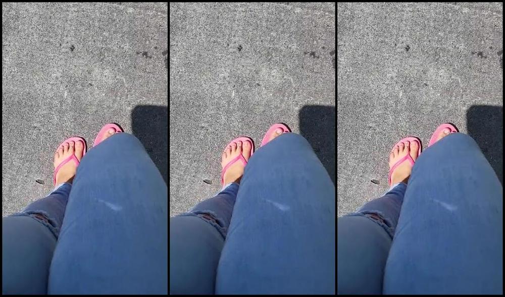 Goddess Nicole Aka Nicolesgoddesssoles Foot Fetish 03 29 2023 Onlyfans Video Walking Down Your Block