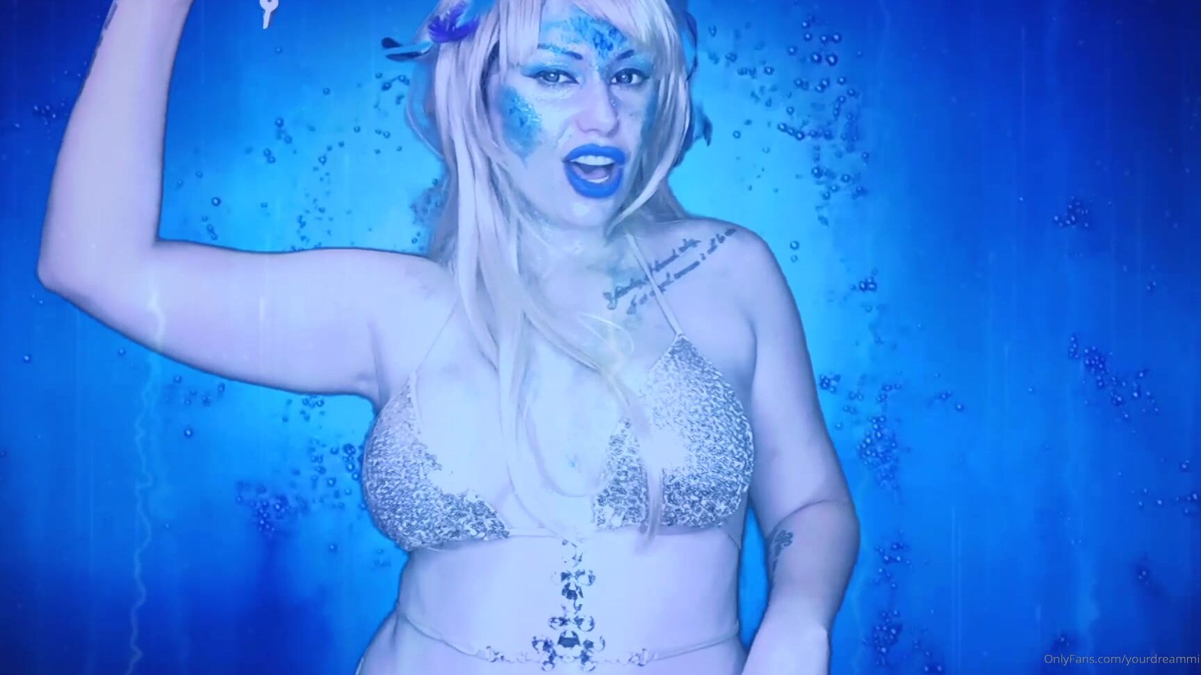 Thegoldyrush Locked By Siren