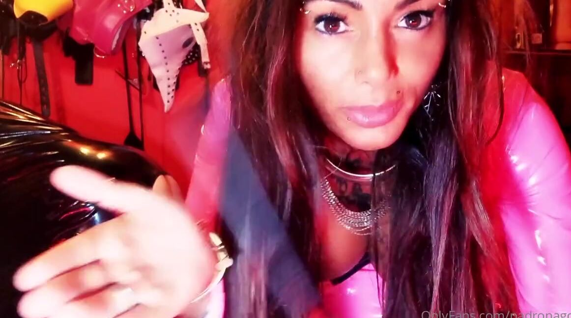 Mistress Desideria Godiva Nicknamed Padronagodiva 09 11 2022 Onlyfans Video Spanking Story