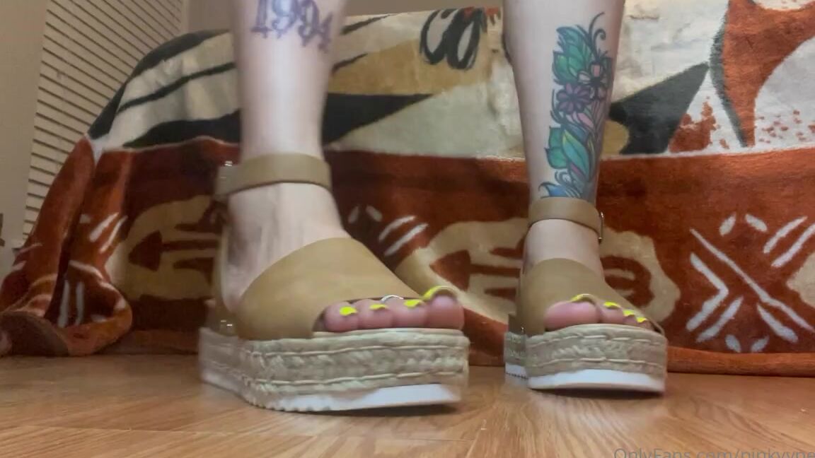 Pinkyyperfect Onlyfans Y All Gotta Love These Sandals As Much As Me Because Hfh