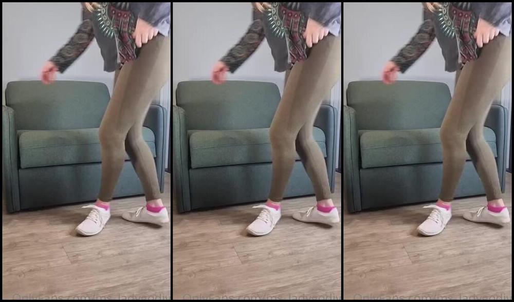 Lady Godiva Nicknamed Ms Ladygodiva Onlyfans 2 Min Hd Video Of Me Removing My Sweaty Trainers After A Long Run And Ordering