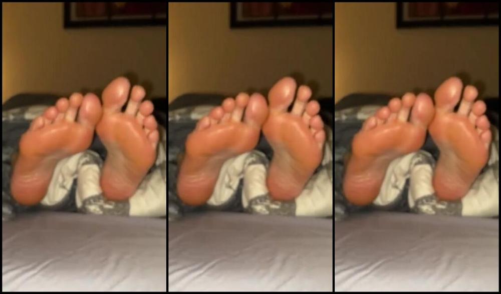 Thefantasychest Onlyfans Your Dad Married A School Teacher A Taboo Bedtime Story Night 4 Your Entire World Was Spinning 1P