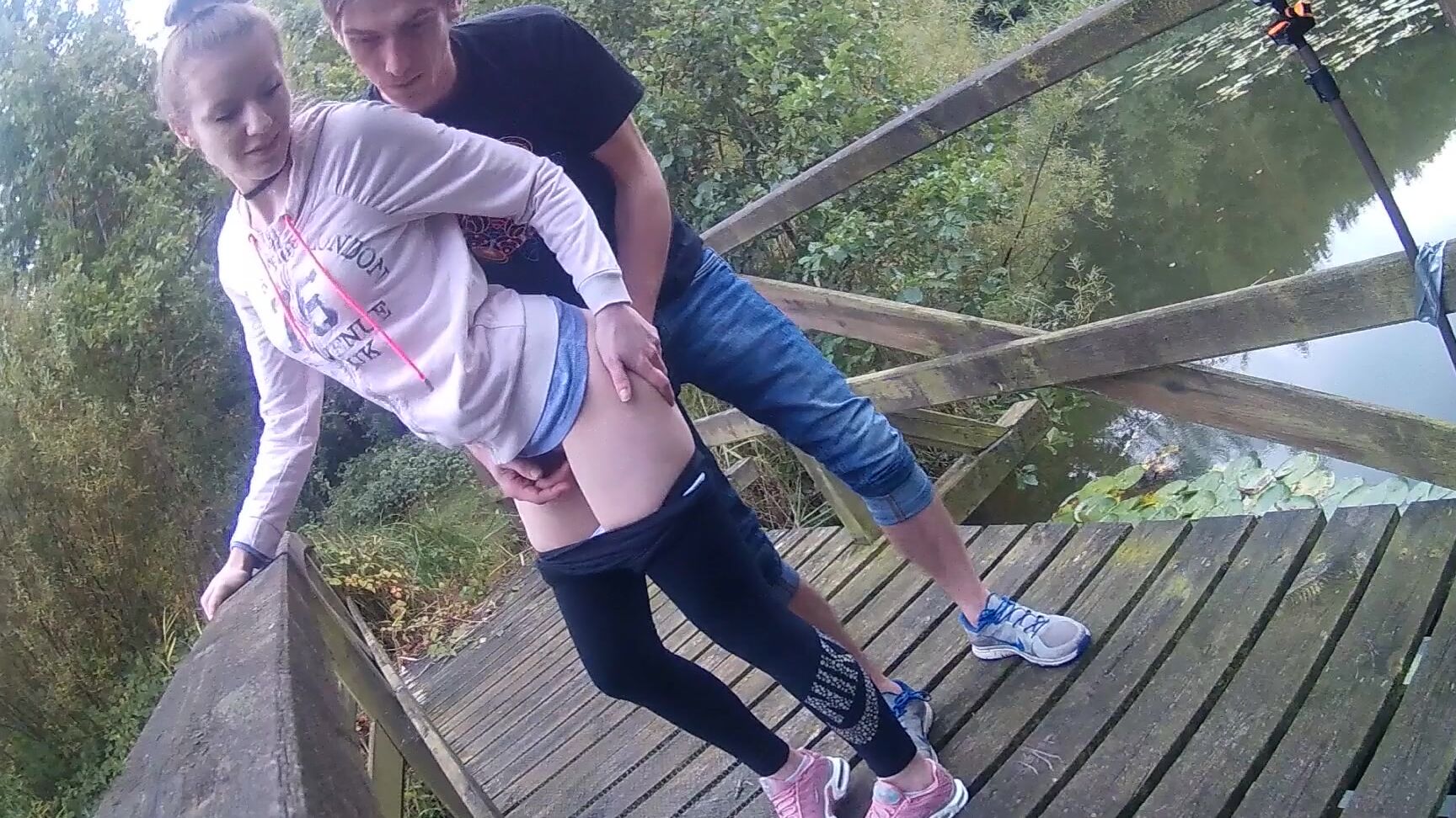 xxxpaarxxx gefickt im see Pornhub