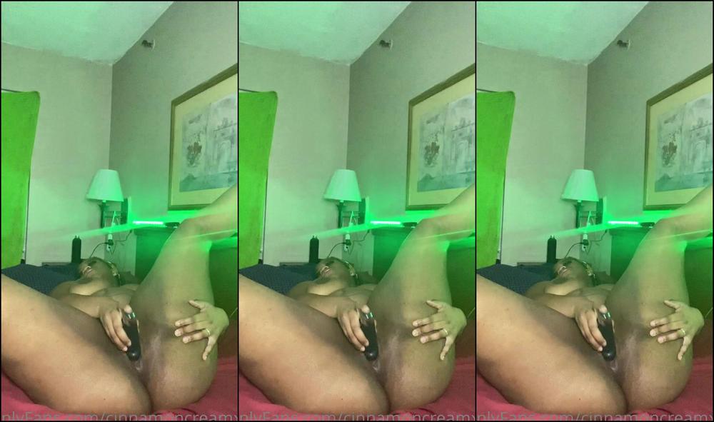 Cinnamoncreamxx Playing With My Toys